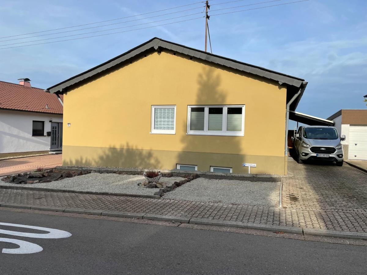 Ferienwohnung Im Gruenen Lebach ภายนอก รูปภาพ