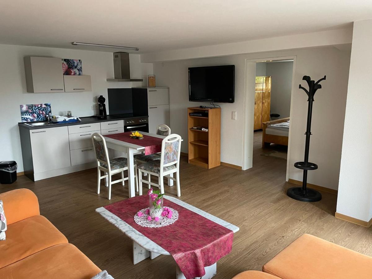 Ferienwohnung Im Gruenen Lebach ภายนอก รูปภาพ